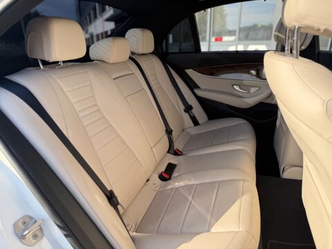 Classe E 350D FASCINATION 3.0 258CH 9G-TRONIC BVA - ENTRETIEN MERCEDE 2016 occasion 26000 Valence