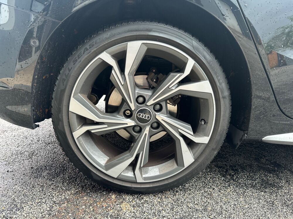 A3 SPORTBACK 30 TFSI 110CH S-LINE EDITION S-TRONIC BVA 2021 occasion 25000 Besan&ccedil;on
