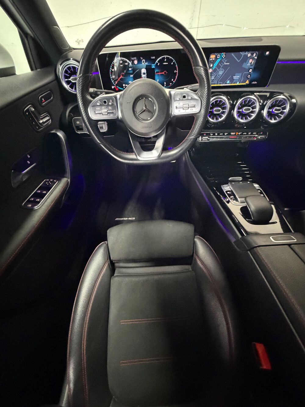 Classe A AMG LINE 180D 7G-DCT - ORIGINE FR - SUIVI MERCEDES - SI&Egrave;GES 2018 occasion 27000 &Eacute;vreux