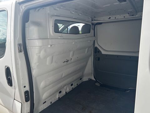 Trafic FOURGON 2.5 DCI 145 CH L2H1 EXTRA BVA / DISTRIBUTION FAITE 2010 occasion 47000 Agen