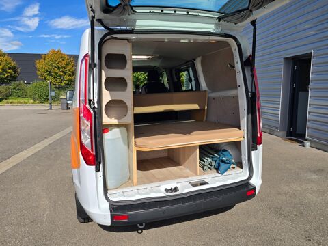 Tourneo VP VENTURO 2 105cv BANQUETTE LIT/CUISINE ET FRIGO/CHAUFFAGE ET 2023 occasion 68170 Rixheim
