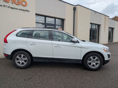 XC60 2.4 D3 165cv KINETIC AWD / PREMIERE MAIN / ATTELAGE / RADAR 2011 occasion 69420 Ampuis