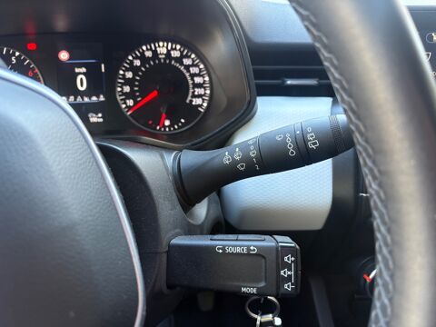 Clio 5 - 1.0 TCE 90CV - LIMITED - 1ER MAIN - ENTRETIEN COMPLET 2021 occasion 69150 D&eacute;cines-Charpieu