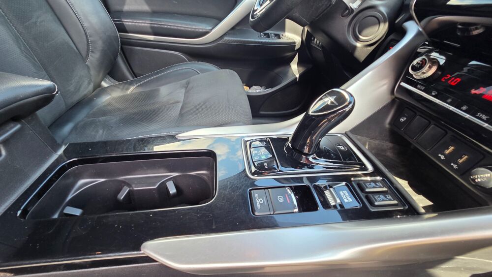 Eclipse Cross 2.4 188ch HYBRID INTENSE 4WD GARANTIE 5 ANS - 1er MAIN - CAM 2023 occasion 27000 &Eacute;vreux
