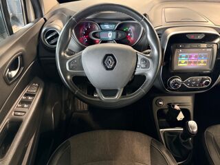 Captur 1.5 DCI 90 Ch ECO ENERGY INTENS - ENTRETIEN CONSTRUCTEUR 2017 occasion 79000 Niort