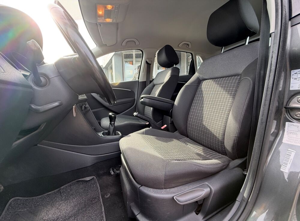 Polo 1.4 TDI 75 CH BLUEMOTION CONFORTLINE 2014 occasion 25000 Besan&ccedil;on