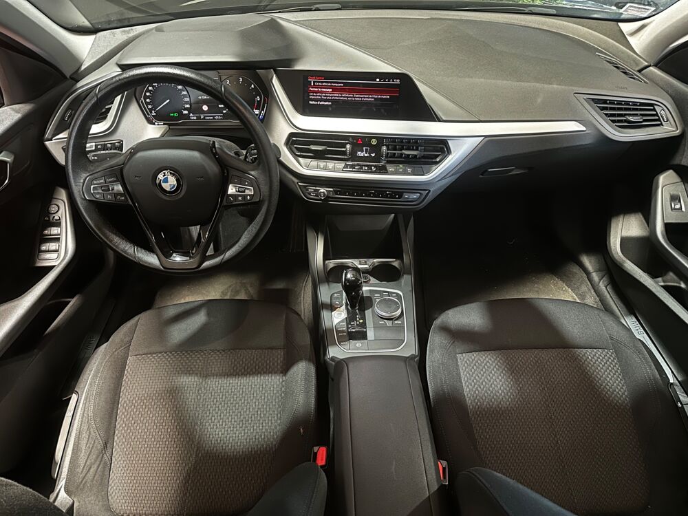 S&eacute;rie 1 1.5 D 116D 116 CH BVA / CARPLAY / RADARS AV & AR / PHARES LE 2021 occasion 29000 Quimper