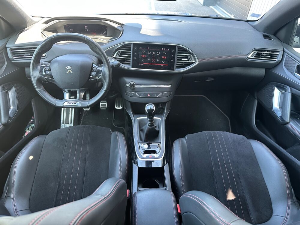 308 1.2 130ch GT PACK APPLE CARPLAY / CAMERA DE RECUL / COURROIE 2021 occasion 38420 Le Versoud