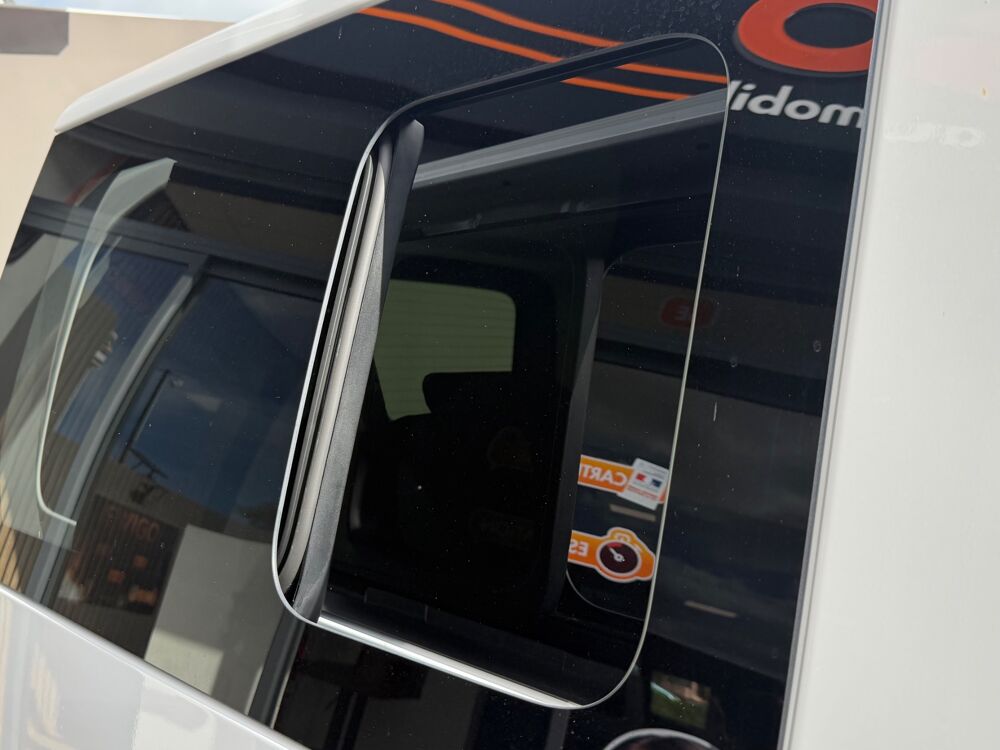 Proace city 2.0 D4D 140 LONG L3 DYNAMIC CONNECT + 1 &Egrave;RE MAIN + GARANTIE 2025 occasion 97410 Saint-Pierre