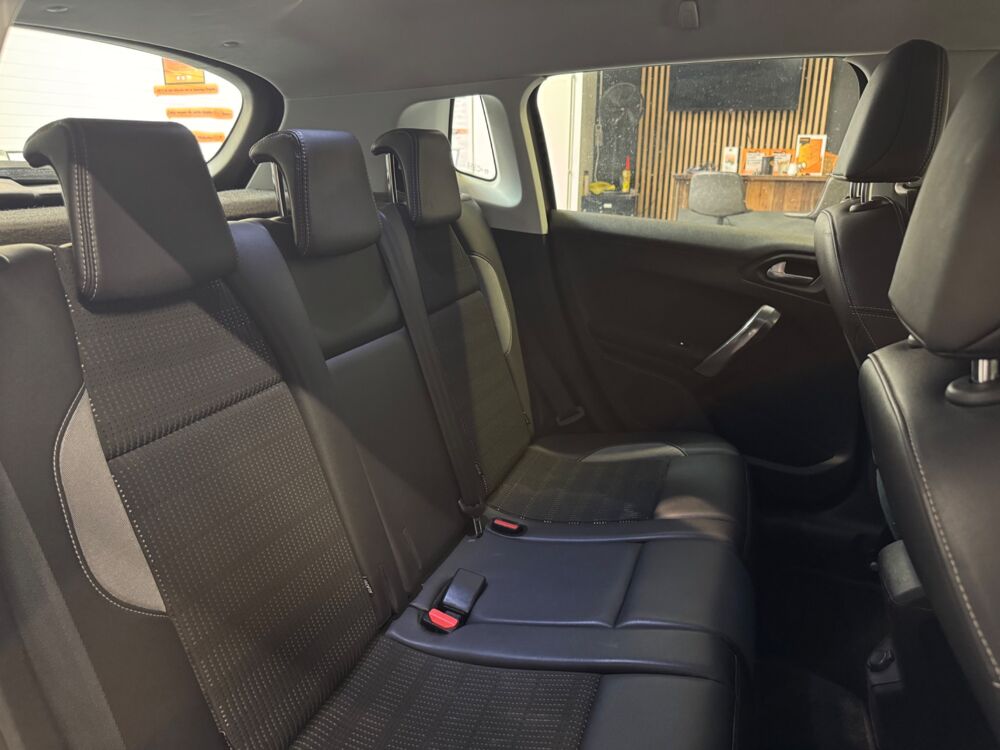2008 GENERATION-I 1.6 VTI 120 ch ALLURE 2013 occasion 78125 Gazeran