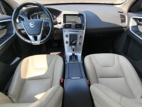 XC60 2.0 D4 190 CH SUMMUM GEARTRONIC BVA / SUIVI VOLVO / ATTELAGE 2016 occasion 40000 Mont-de-Marsan