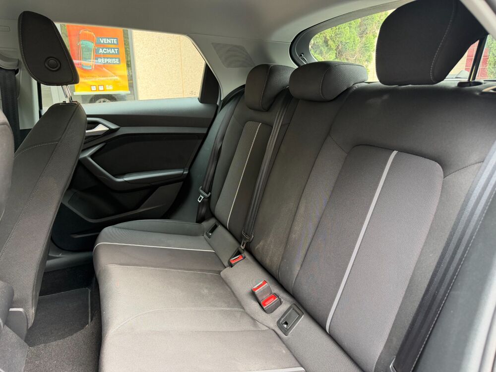 A1 SPORTBACK 1.0 30 TFSI 110CH DESIGN S-TRONIC GRIS NARDO*CARPL 2022 occasion 13009 Marseille