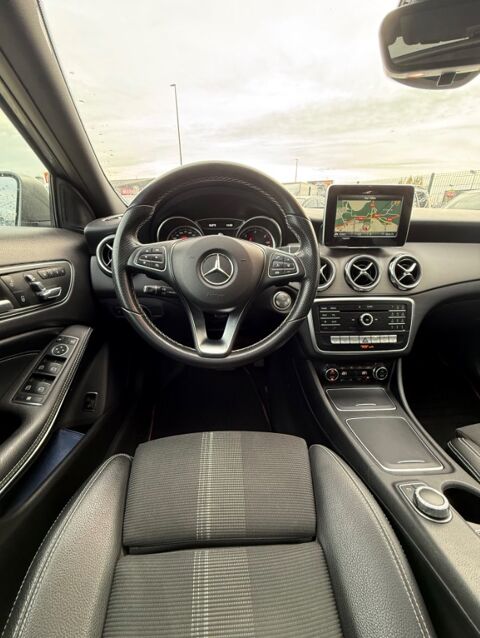 Classe GLA 2.2 220 D 175 FASCINATION 7G-DCT BVA - CAM&Eacute;RA DE RECUL - TOI 2018 occasion 27000 &Eacute;vreux