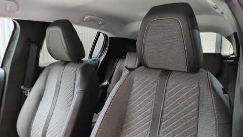 208 HYBRID 145ch ALLURE + APPLE CARPLAY + AIDE AU STATIONNEMENT 2026 occasion 38420 Le Versoud