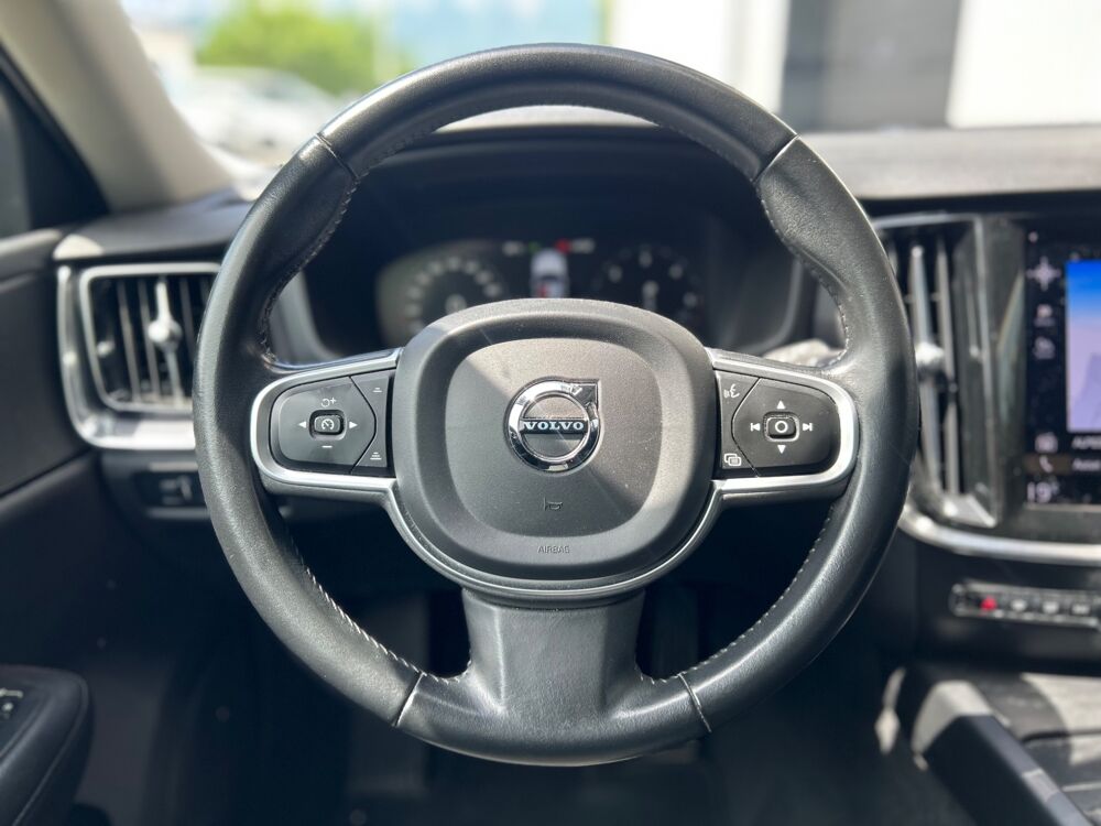V60 2.0L D3 150ch BUSINESS GEARTRONIC + APPLE CARPLAY / CAMERA D 2020 occasion 38420 Le Versoud
