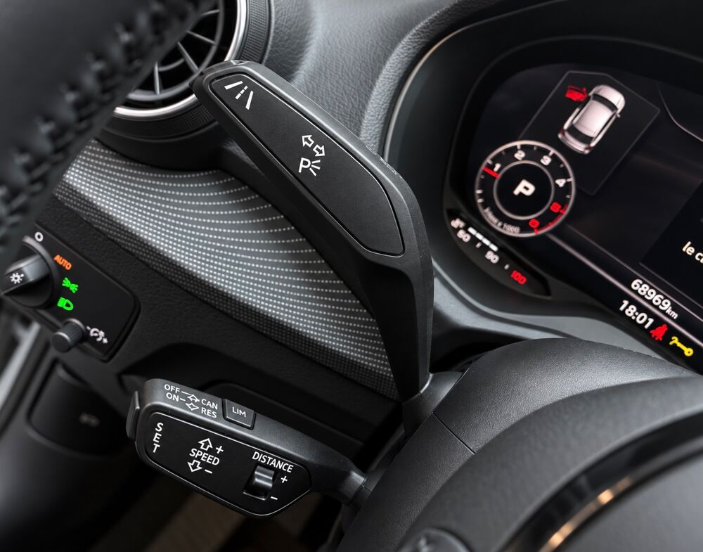 Q2 1.6 30 TDI 115Ch DESIGN LUXE S-TRONIC BVA – VIRTUAL COCKPIT 2019 occasion 33320 Eysines