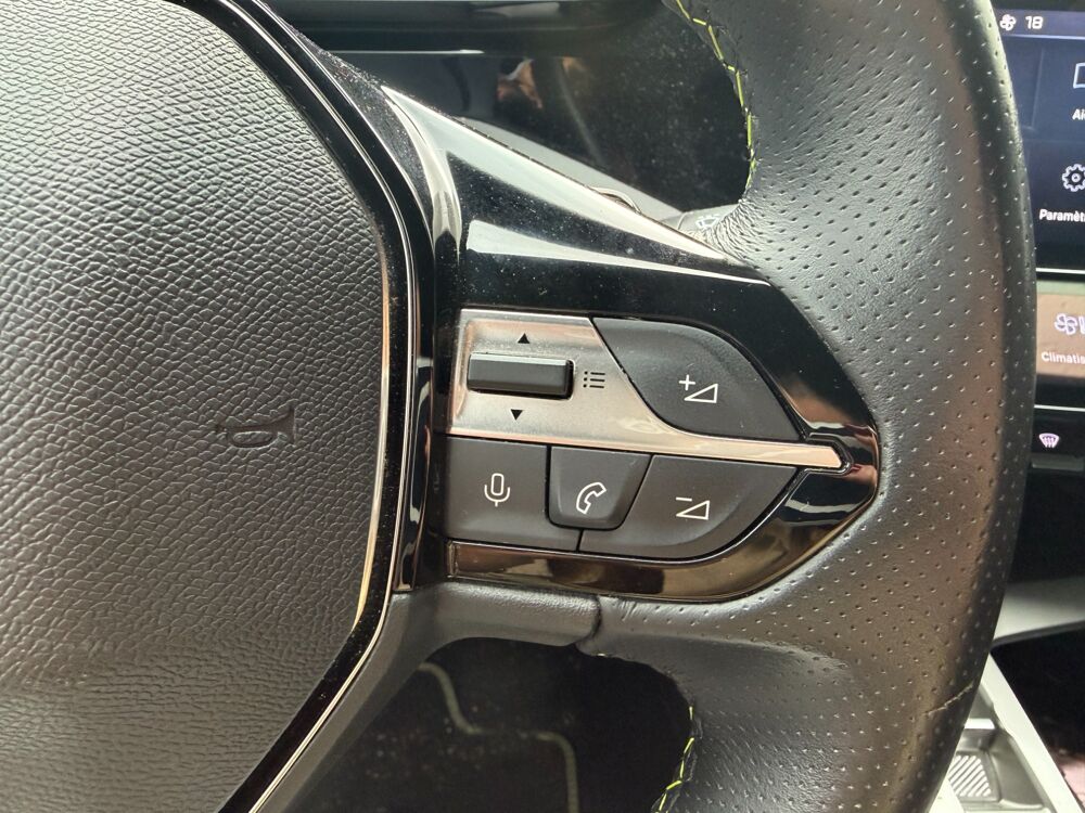 308 1.5 BLUEHDI 130ch GT LINE EAT BVA START-STOP / CARPLAY / CAM 2024 occasion 17100 Saintes