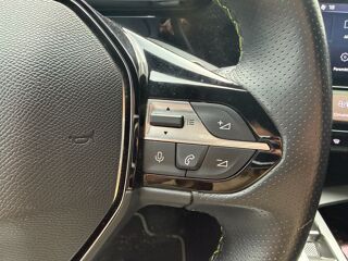 308 1.5 BLUEHDI 130ch GT LINE EAT BVA START-STOP / CARPLAY / CAM 2024 occasion 17100 Saintes
