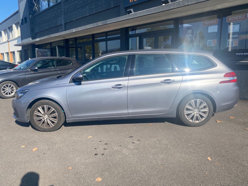 308 SW 1.2 130CH ACTIVE PACK EAT CAMERA / CHECK +/ SUIVI PEUGEOT 2021 occasion 26000 Valence