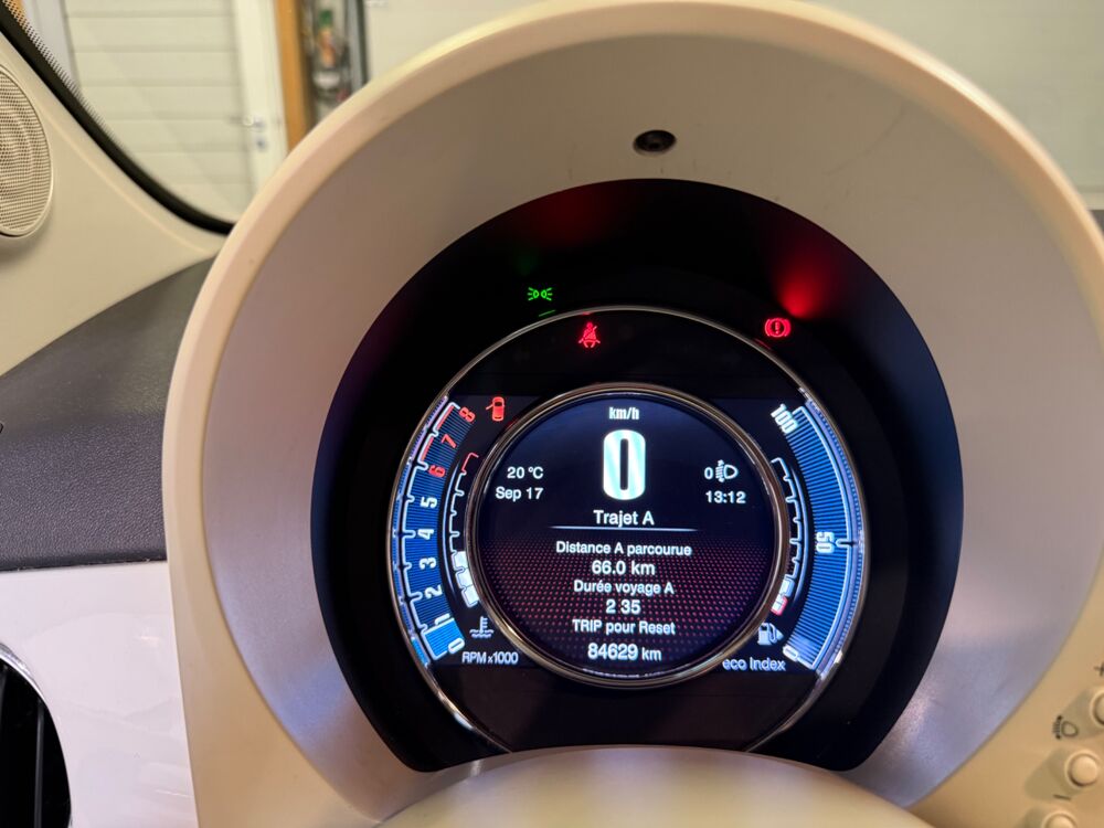 500 0.9 TWINAIR 85ch LOUNGE TOIT PANORAMIQUE/ CLIM/ BLUETOOTH 2016 occasion 78125 Gazeran