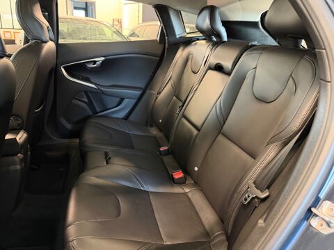 V40 1.5 T2 120 Ch EDITION - TOIT PANO 2019 occasion 79000 Niort