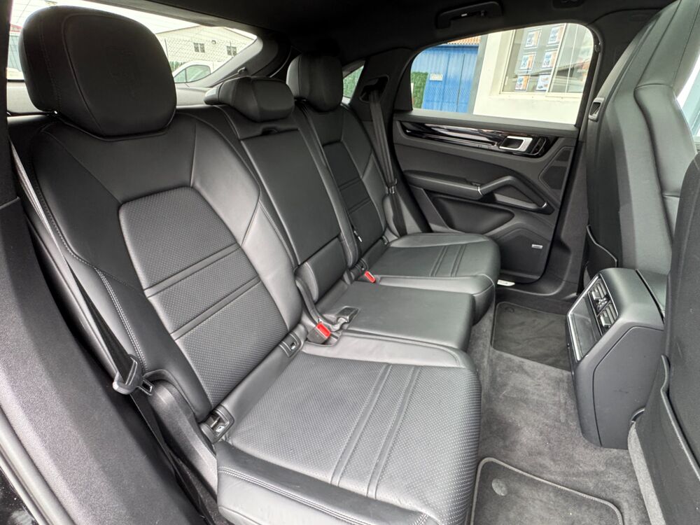 Cayenne 3.0 V6 340ch Tiptronic 8 S BVA / Provenance Fran&ccedil;aise / Suiv 2019 occasion 64122 Urrugne