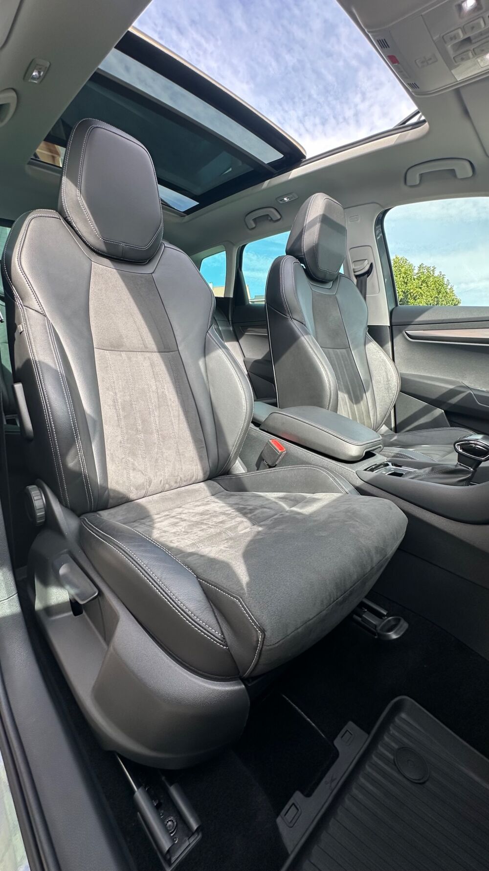 Karoq 2.0 TDI 150 SCR STYLE 4X4 DSG BVA 2019 occasion 25000 Besan&ccedil;on