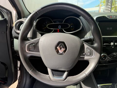 Clio 1.5 DCI ICONIC 90CH - CAMERA DE RECUL-SIEGES CHAUFFANT-CLIMA 2016 occasion 76150 Saint-Jean-du-Cardonnay