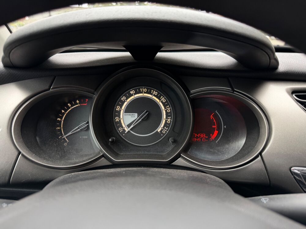 C3 1.0 VTI 70 Ch PHASE 2 ATTRACTION * MOTEUR REMPLAC&Eacute; AVEC FACT 2014 occasion 13009 Marseille