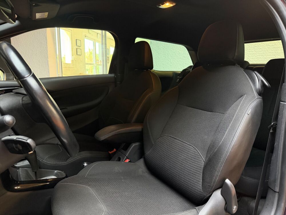 DS3 1.6 VTI 120CH SOCHIC - BVA - MOTEUR &Agrave; CHA&Icirc;NE - CAM&Eacute;RA DE RE 2015 occasion 33320 Eysines