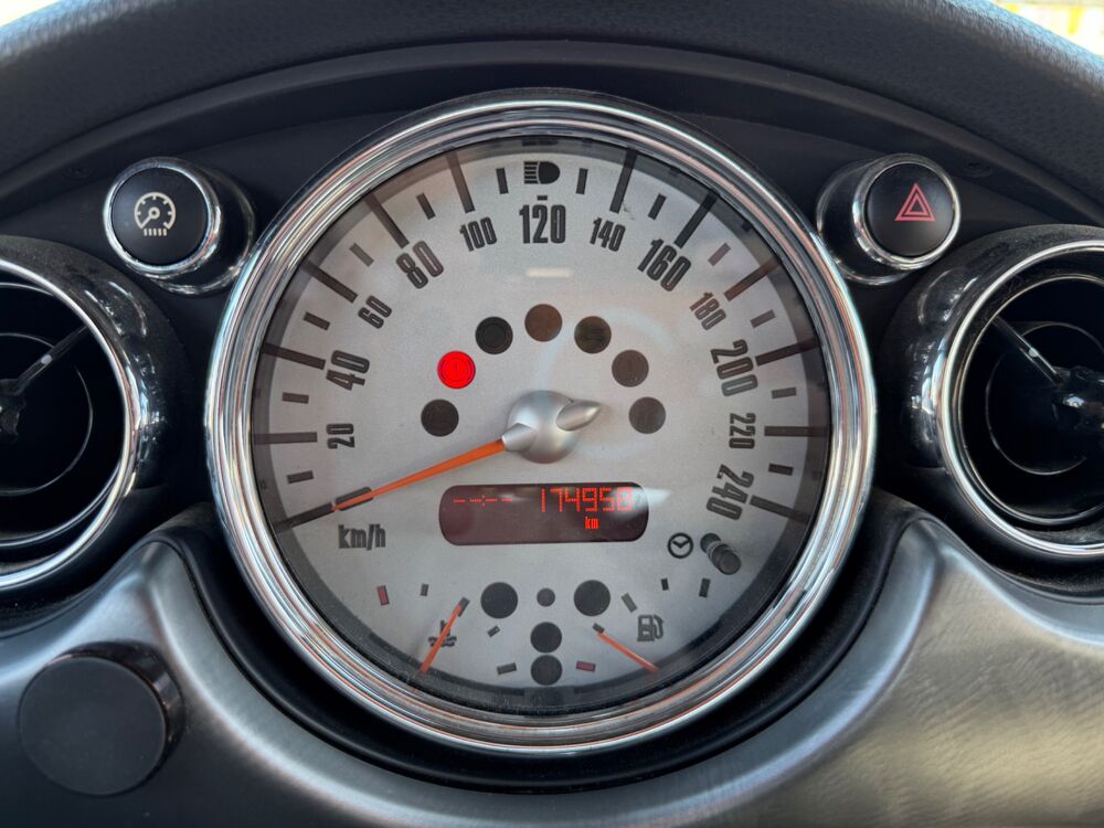 Cooper PEPPER WHITE 1.6 170 CH COOPER S CABRIOLET 2007 occasion 40000 Mont-de-Marsan