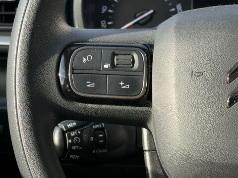 C3 GENERATION-III 1.2 PURETECH 82ch FEEL / CARPLAY 2020 occasion 17100 Saintes