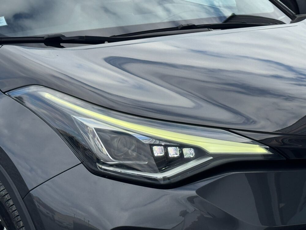 C-HR 2.0 HSD 184H 150 FULL-HYBRID 1.4KWH S&eacute;rie Sp&eacute;ciale TEAM DEUT 2022 occasion 64122 Urrugne