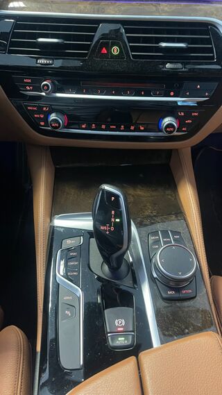 S&eacute;rie 5 2.0 530 E IPERFORMANCE 252ch 185 PHEV HYBRID BUSINESS DESIGN 2019 occasion 21850 Saint-Apollinaire
