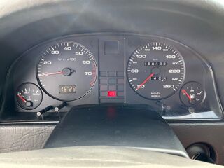 A4 AUDI 90 2.2 136CH / 5 CYLINDRES / FACTURES D'ENTRETIENS / AU 1989 occasion 17000 La Rochelle