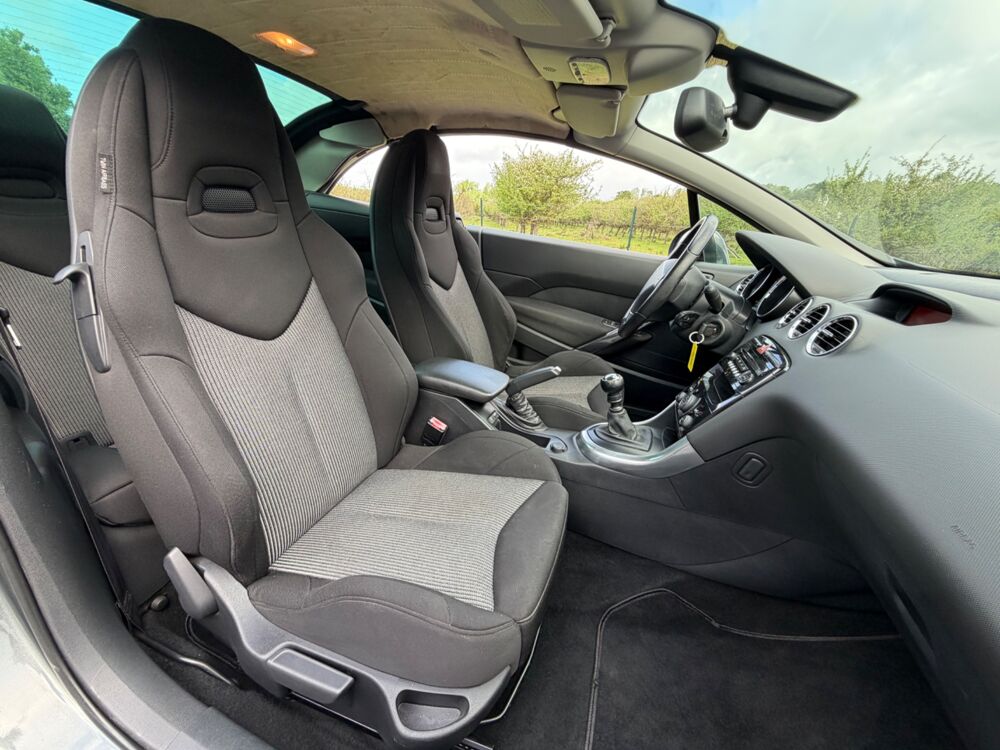 308 CC 1.6 HDI 110ch SPORT - ATTELAGE - RADAR DE RECUL - CLIMATI 2012 occasion 76150 Saint-Jean-du-Cardonnay