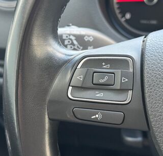 Amarok 2.0 TDI 180 4MOTION BVA + ATTELAGE + CLIM + RADAR AR 2013 occasion 54000 Nancy