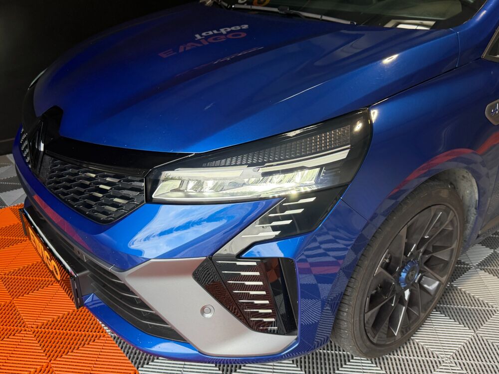 Clio V(5) 1.6 E-TECH 145 ch ESPRIT ALPINE HYBRIDE 2024 occasion 65290 Juillan