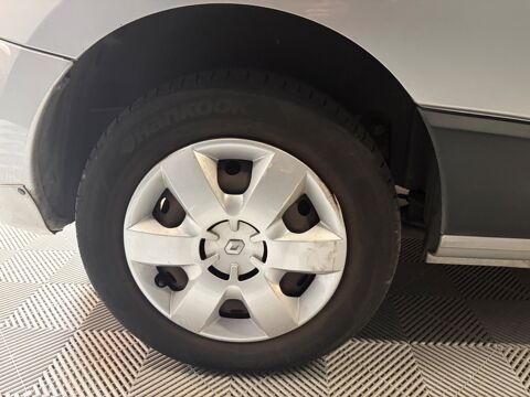 Grand Modus COMBI 1.5 DCI 90ch- TPMR /ENERGY LIFE- CARNET D'ENTRETIEN CO 2014 occasion 78125 Gazeran