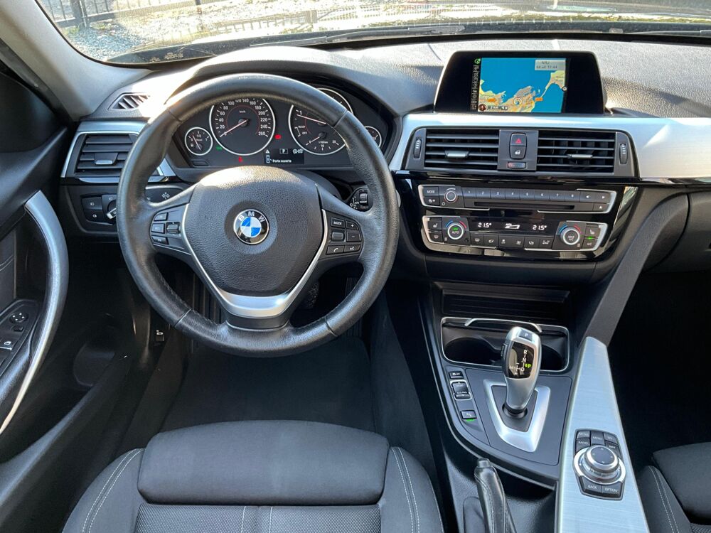 S&eacute;rie 3 TOURING 2.0 318 D 150 CH BVA FINITION SPORT / ENTRETIEN COMP 2017 occasion 17000 La Rochelle