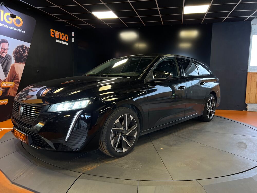 308 SW 1.5 130 ALLURE BVA // APPLE CARPLAY // CAMERA 360 // SlEG 2024 occasion 44300 Nantes