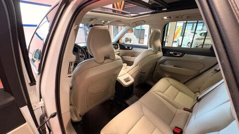 XC60 2.0 T8 390H 300 TWIN-ENGINE RECHARGE PHEV HYBRID INCRIPTION 2020 occasion 83600 Fr&eacute;jus