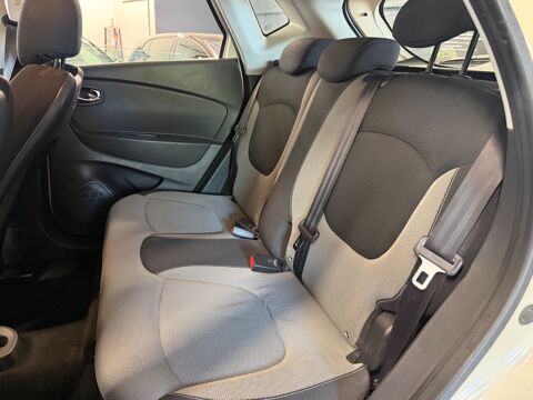 Captur 1.5 DCI 90 ECO - BUSINESS - DISTRIBUTION NEUVE - 4 PNEUS NEU 2014 occasion 79000 Niort