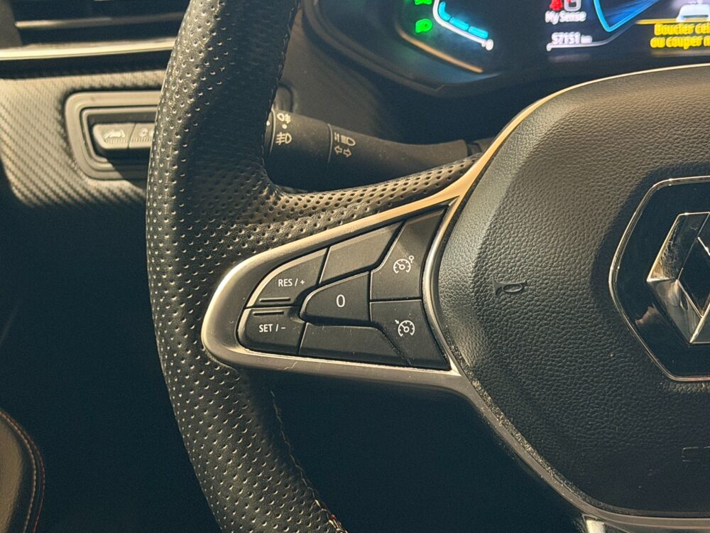 Clio E-TECH HYBRIDE 145ch ENGINEERED 2022 occasion 81990 Puygouzon