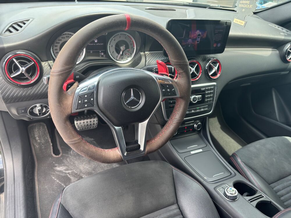 Classe A 250 210 CH BLUEEFFICIENCY SPORT 7G-DCT BVA / CARPLAY / CHAIN 2012 occasion 40000 Mont-de-Marsan