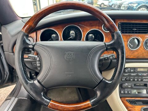 XK8 COUPE 4.0 BVA 285ch 1999 occasion 69420 Ampuis