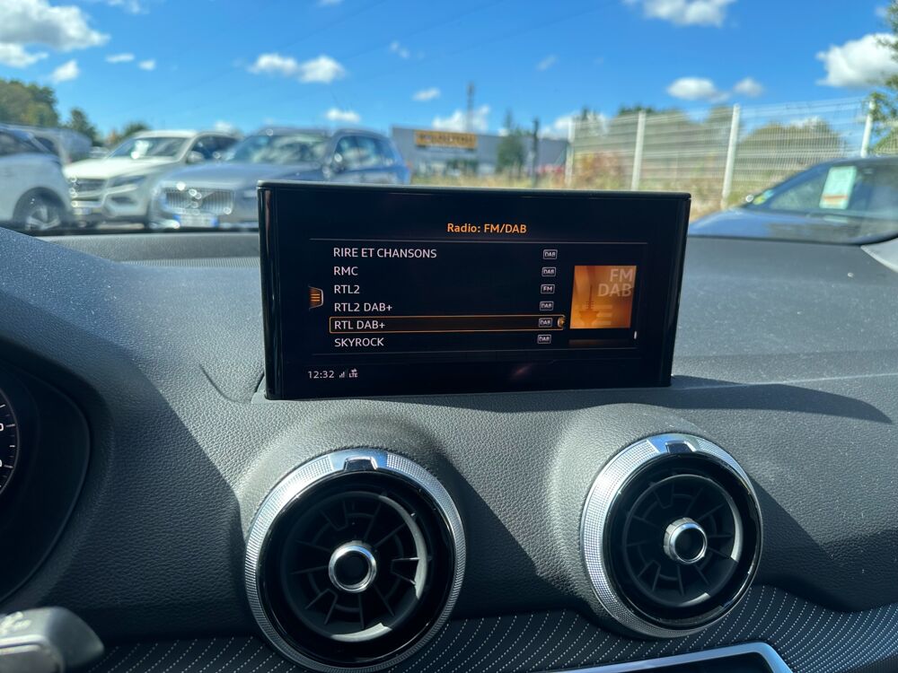 Q2 2.0 TDI 35 150CH QUATTRO / S-LiNE / SUIVI AUDI - TOIT OUVRAN 2022 occasion 44220 Cou&euml;ron