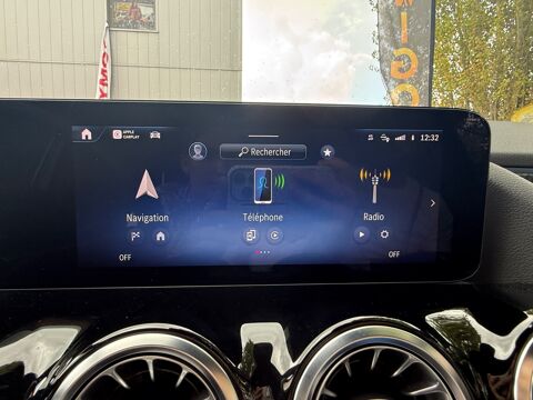 Classe GLA 2.0 200 D 150CH AMG LINE EDITION-1 8G-DCT BVA-TOIT OUVRANT- 2023 occasion 76150 Saint-Jean-du-Cardonnay