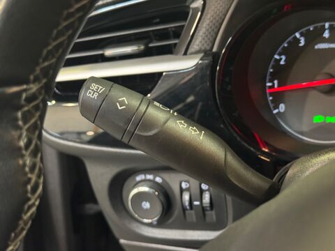 Corsa 1.2 T 100CH ELEGANCE BUSINESS/ SIEGES CHAUFFANTS/ CARPLAY/ V 2021 occasion 78125 Gazeran