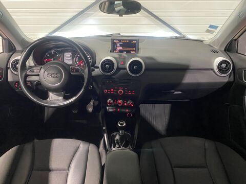 A1 1.6 TDI 90CH AMBITION BVM6/COURROIE DISTRIBUTION NEUVE/ 2011 occasion 17430 Tonnay-Charente